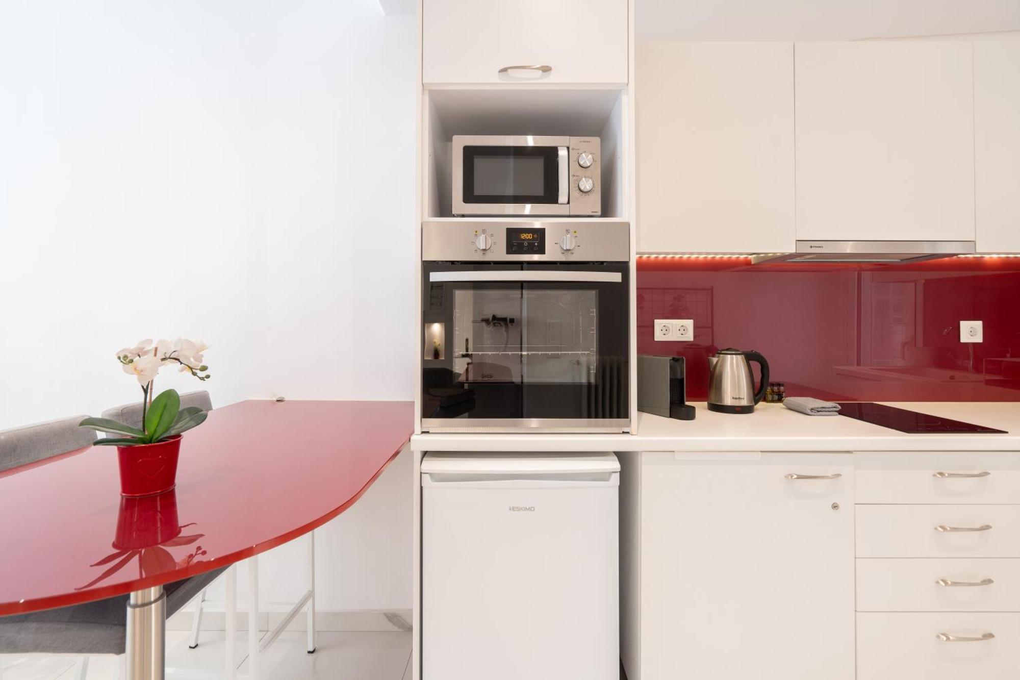 Sophisticated Modern Apt In Athens Center エクステリア 写真